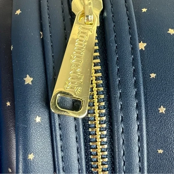 Loungefly | Disney Halloween Hocus Pocus Poster Glow Mini Backpack - Picture 14 of 16